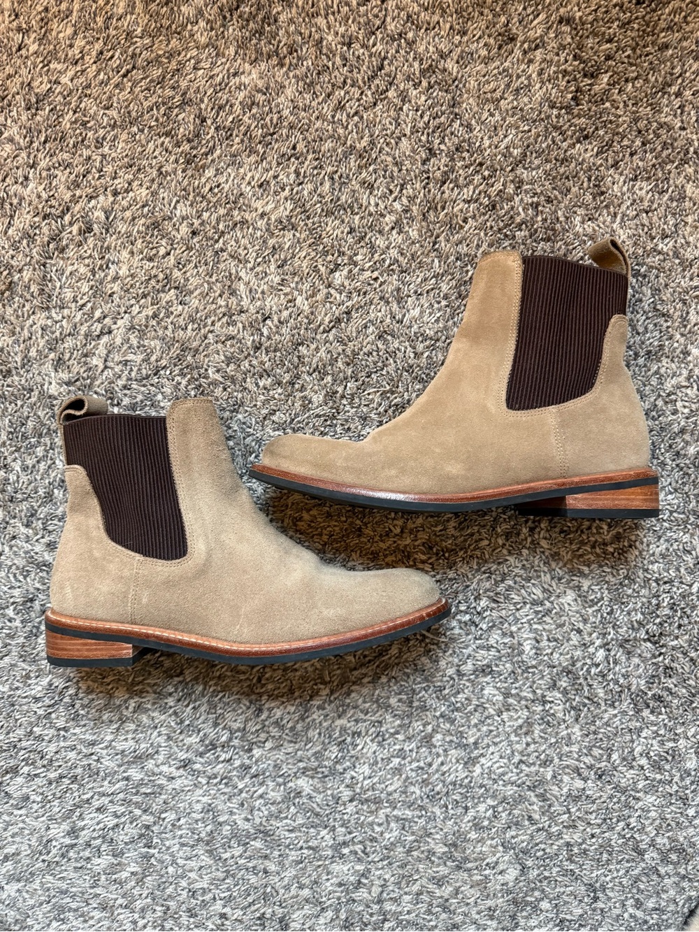 Nisolo Women Tan Lug Boots
